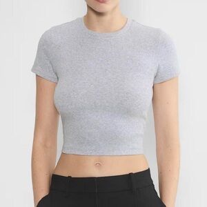 Aritzia TNA Ribbed Cropped Tshirt